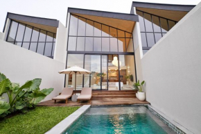 Lyvin Berawa Villas